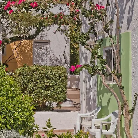 Venezia 3* Karpathos Town (Pigadia)